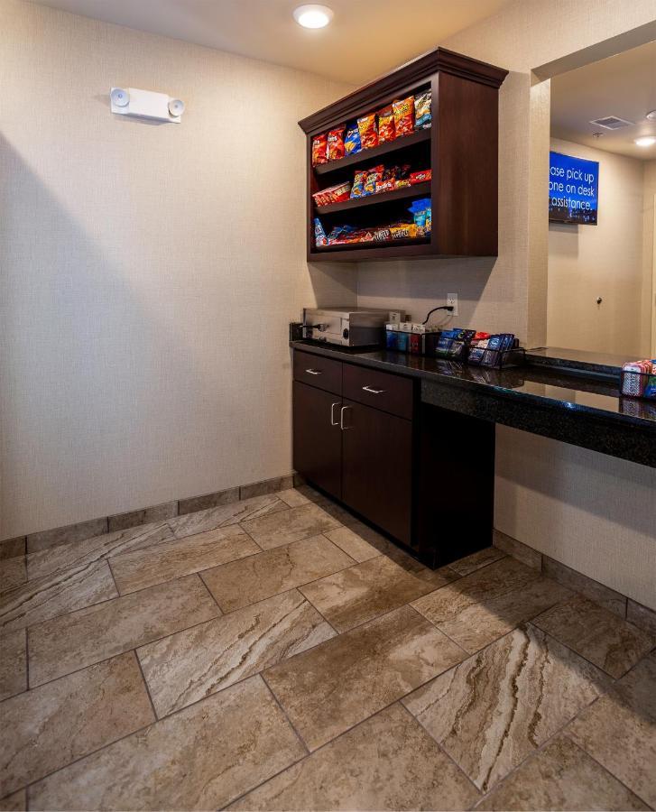 Cobblestone Inn & Suites - Brookville المظهر الخارجي الصورة